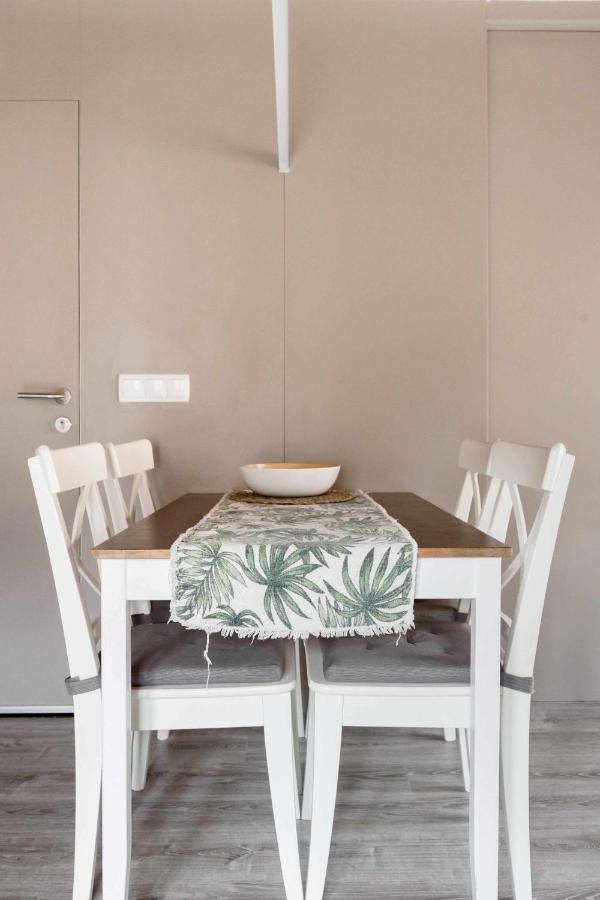 Revitalized Apartment In Historical Building Girona Exteriör bild