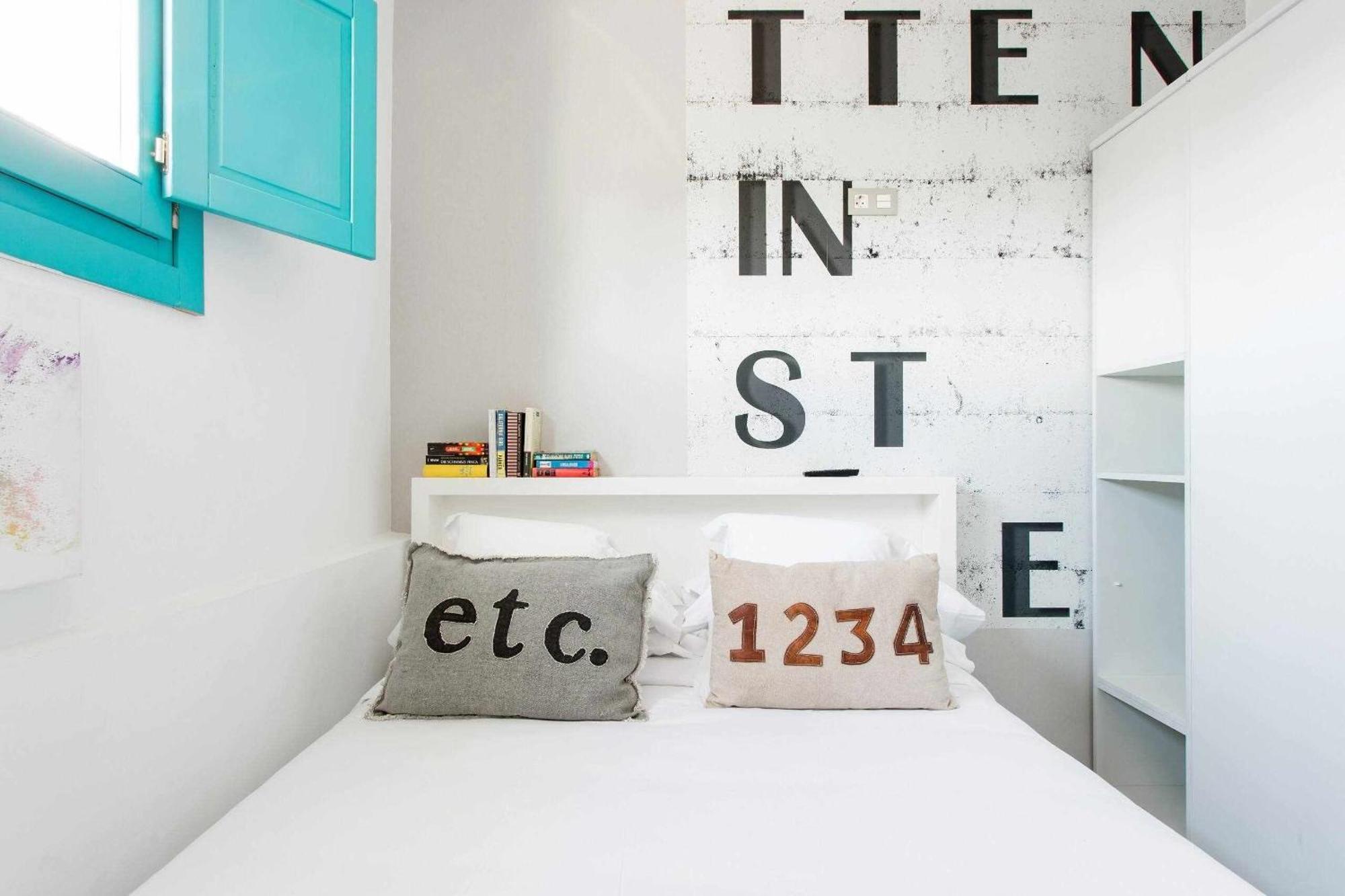Revitalized Apartment In Historical Building Girona Exteriör bild