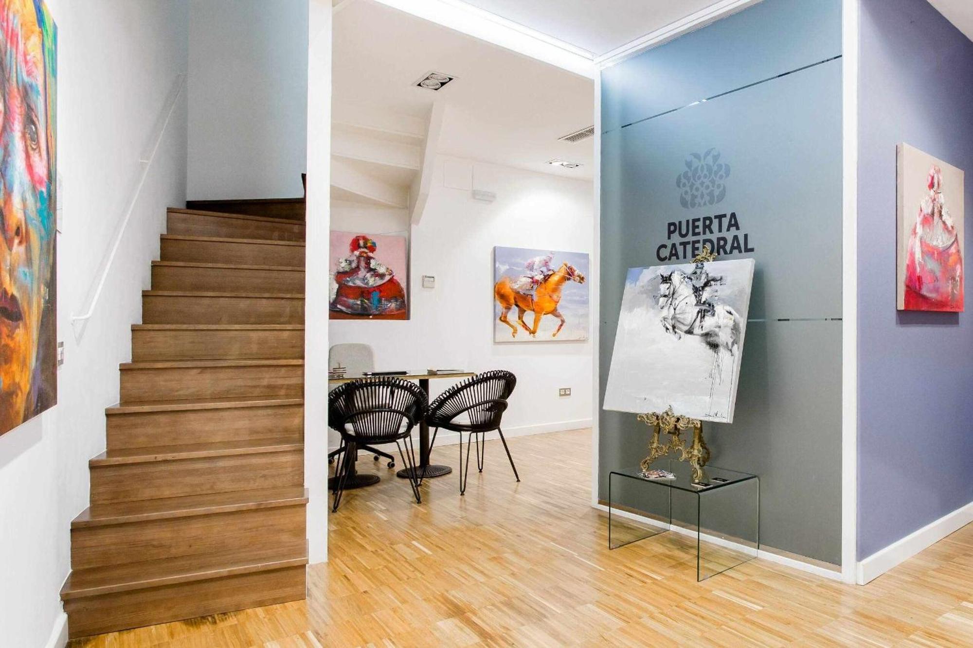 Revitalized Apartment In Historical Building Girona Exteriör bild